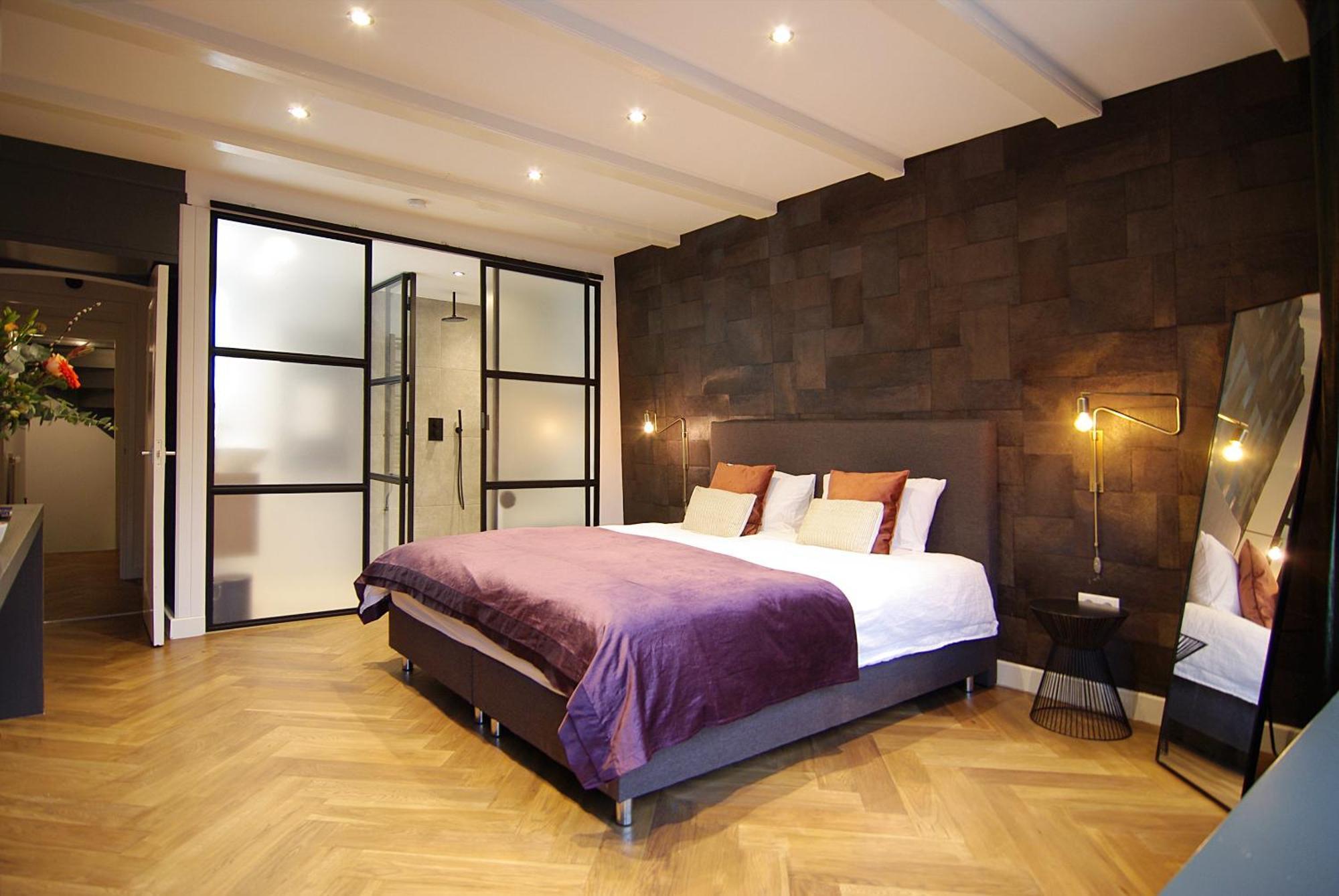 New! 2024 - The Canal Bridge Suites Amsterdam Pokoj fotografie